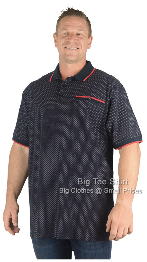A man wearing a navy and red polo shirt.